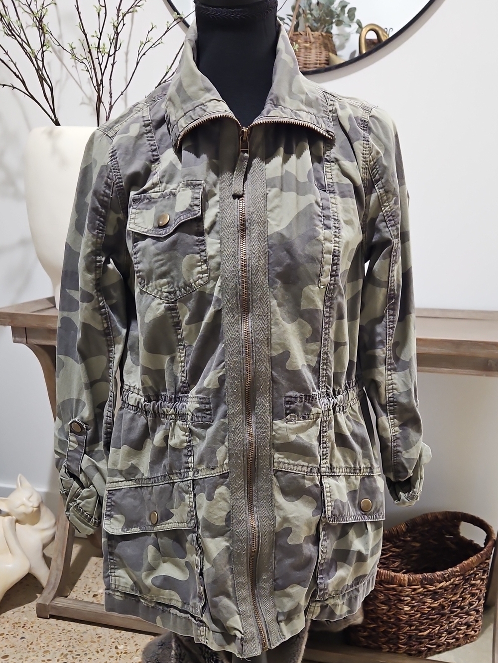 miami Women's Olive Green Camo Utility Jacket. Size S